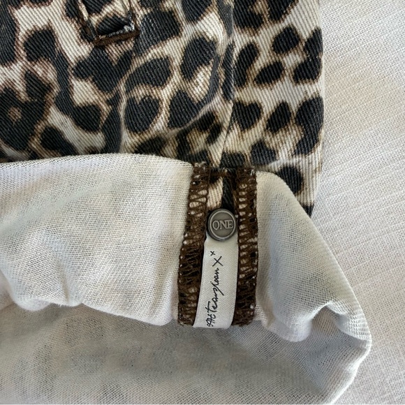 One Teaspoon Leopard Print Zip-Up Romper- women’s Large - Picture 7 of 11